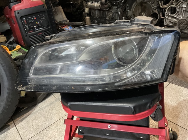 Блок фара левая 8T0941029 VAG
