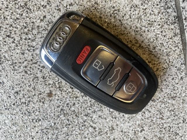 8T0959754G Ключ замка зажигания  купить Черкассы
