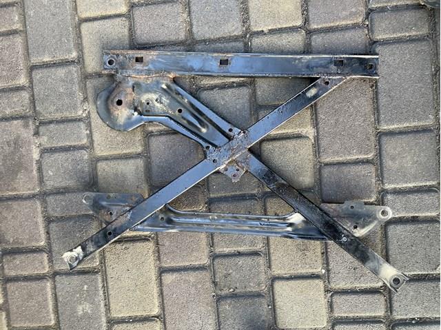 VAG 8T2399345L Усилитель переднего подрамника в наличии Запорожье