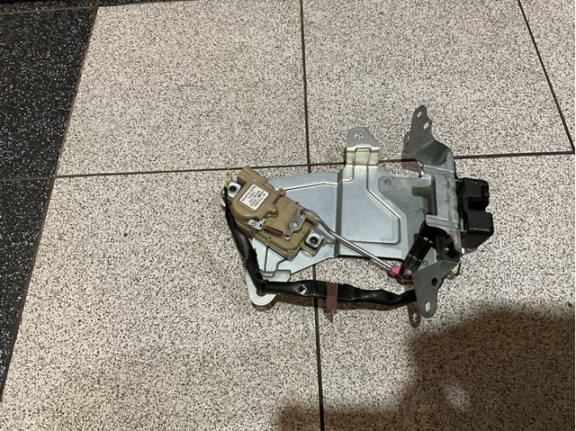 Мотор открытия замка багажника 905504X00A NISSAN