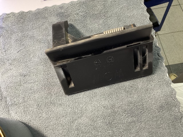 90606EA500 NISSAN Ручка крышки багажника (двери 3/5-й задней) наружная купить в Чернигов