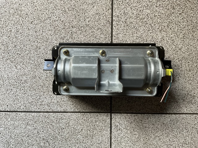 98515AX300 Подушка безопасности (AIRBAG) пассажирская купить Винница