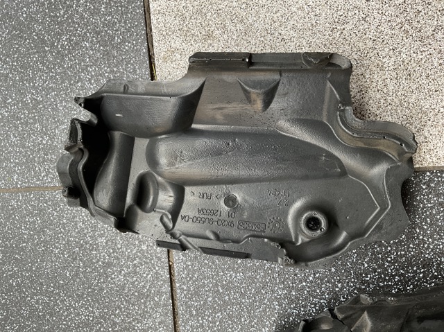 9X2Q9U550DA LAND ROVER купить в Полтава