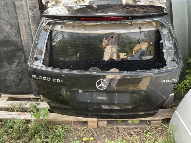 Дверь 5 A1647400105 MERCEDES