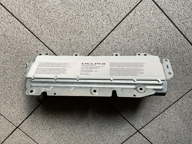 Подушка безопасности защиты коленей A1648600802 MERCEDES