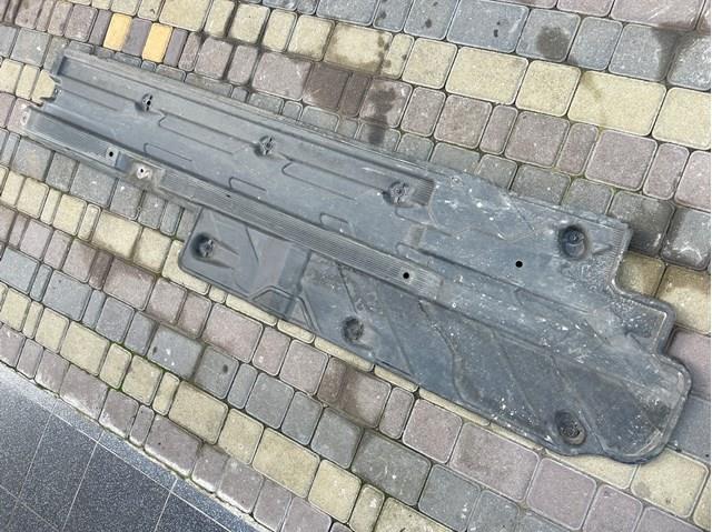 Защита днища, левая A2046100108 MERCEDES