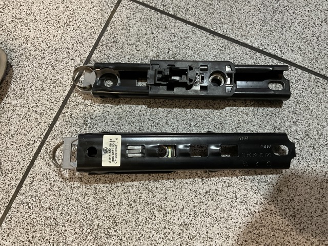 A2118600688 MERCEDES купить в Украина