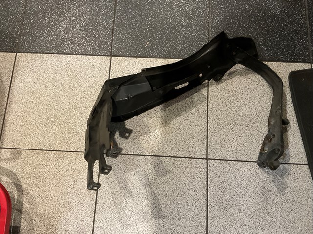 MERCEDES A2216200291 Суппорт радиатора правый (монтажная панель крепления фар) в наличии Кривой Рог