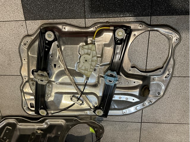 Механизм стеклоподъемника водительской двери A2217200146 MERCEDES