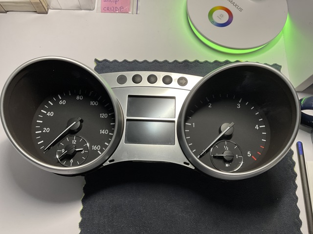 Приборная доска A2519003300 MERCEDES