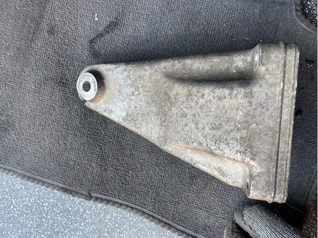 MERCEDES A6462230704 Кронштейн подушки (опоры) двигателя правой в наличии Одесса