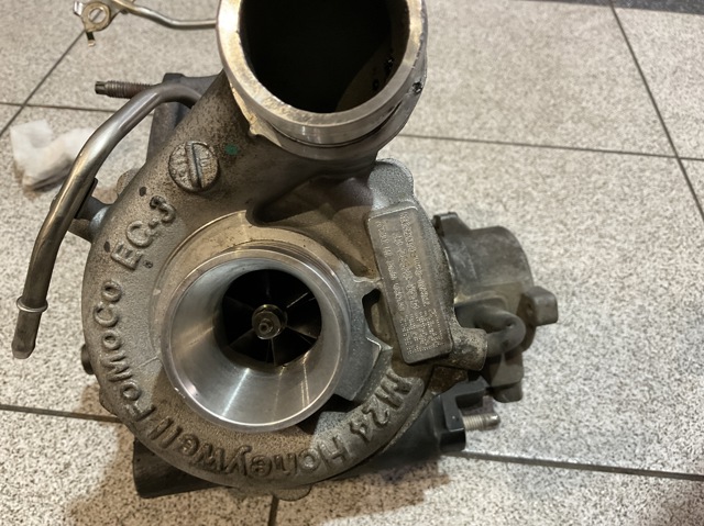 Турбокомпрессор AH2Q6K682AF LAND ROVER