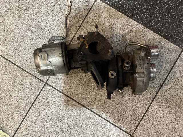 LAND ROVER AH2Q6K682AF Турбина в наличии Украина