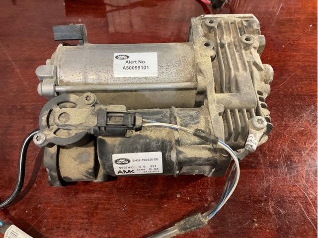 BH3219G525DE LAND ROVER купить в Тернополь