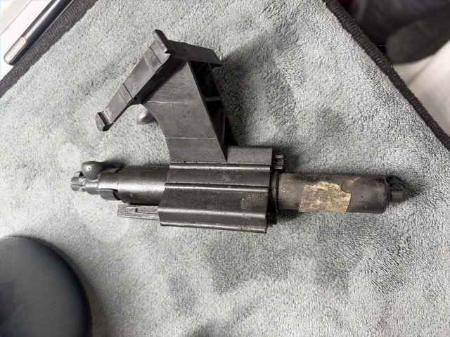 Форсунка омывателя фары передней, левой BM5113L015AC FORD