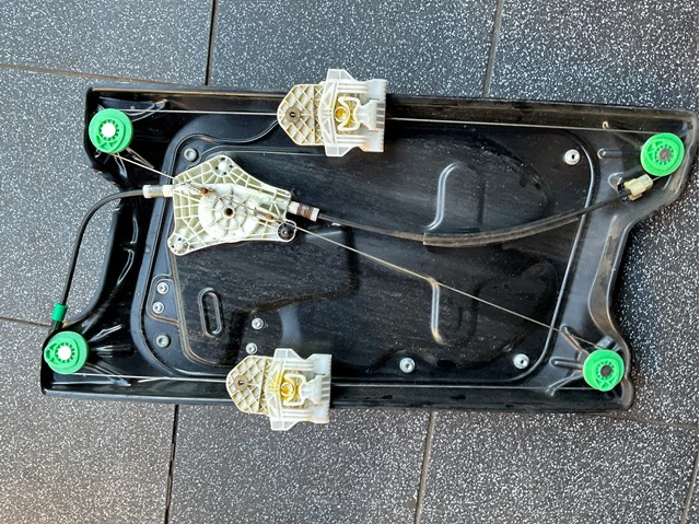 CUH500240 Механизм стеклоподъемника двери передней правой купить Кривой Рог