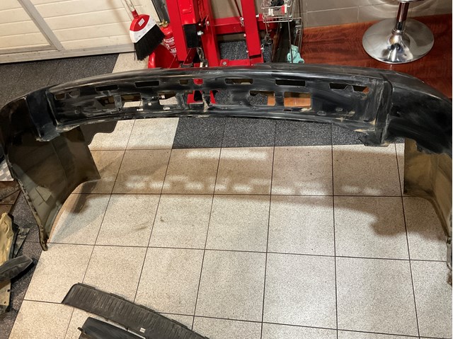 LAND ROVER DQC500071 Задний бампер в наличии Одесса