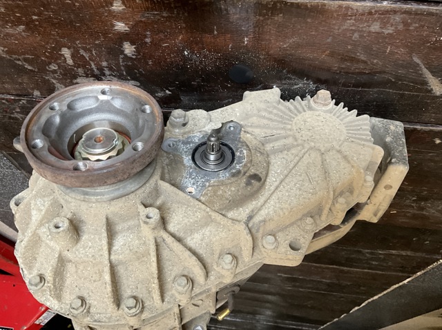 IAB000033 LAND ROVER Раздатка (коробка раздаточная) купить в Житомир