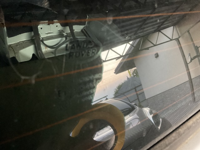 LR018351 LAND ROVER Стекло багажника двери 3/5-й задней (ляды) купить в Запорожье