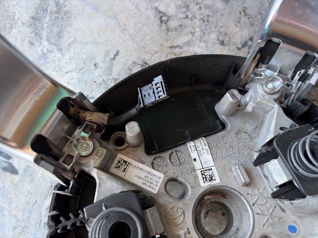 LR022684 LAND ROVER купить в Львов