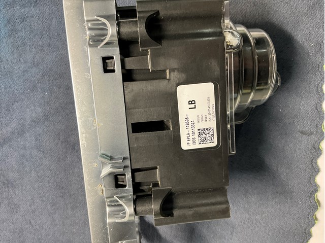 LR056960 LAND ROVER купить в Житомир