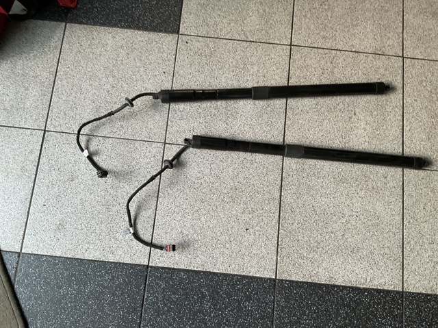 LR126172 LAND ROVER Амортизатор крышки багажника (двери 3/5-й задней) купить в Запорожье