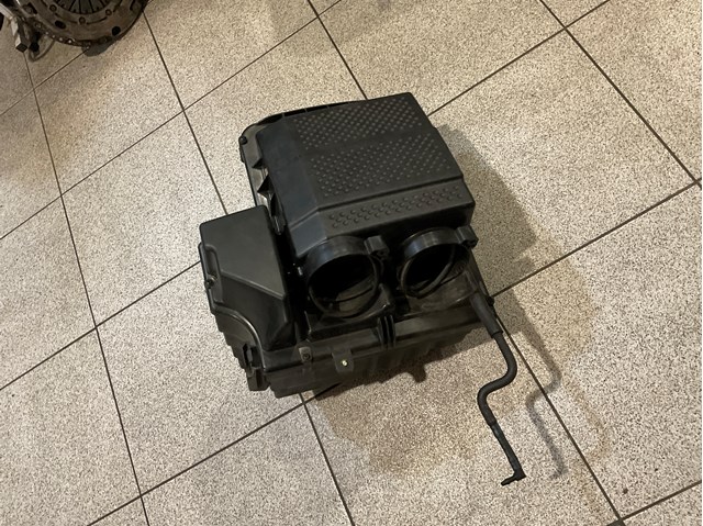 Коробка фильтра PHB500182 LAND ROVER