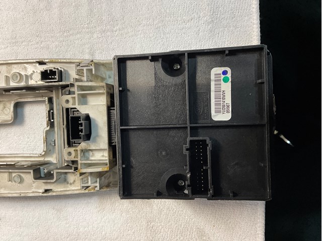 YUD501410WVH LAND ROVER Многофункциональный джойстик управления купить в Кривой Рог