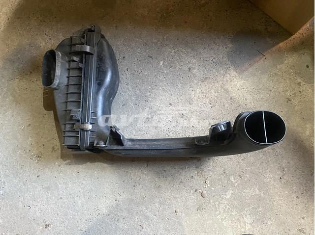 Корпус воздушного фильтра 13718573869 BMW