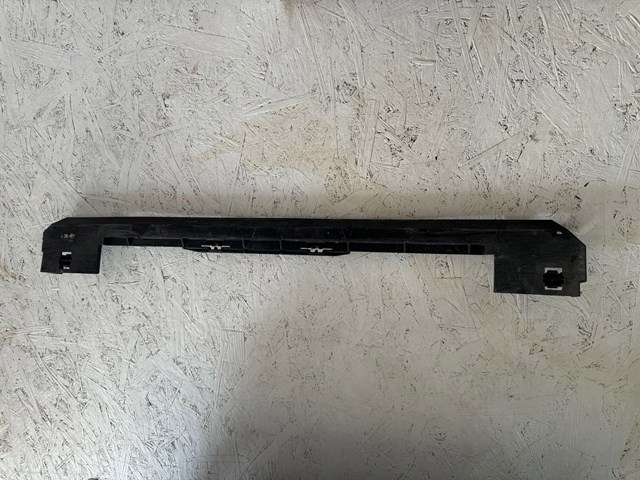 BMW 17118589087 Кронштейн радиатора нижний в наличии Ужгород