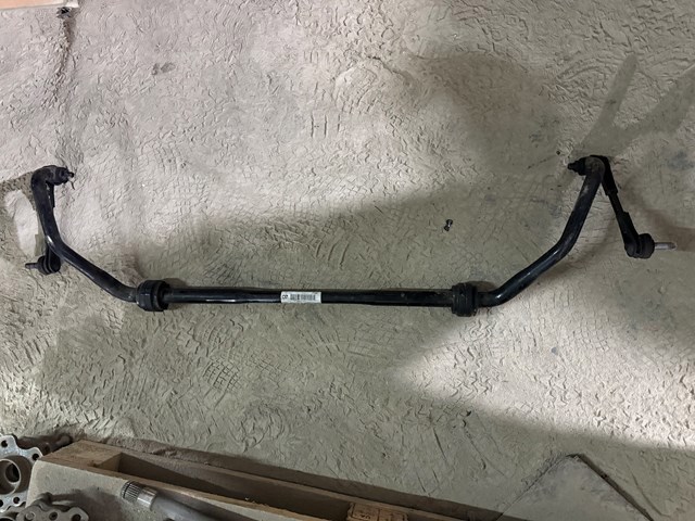 Передний стабилизатор 31306873474 BMW