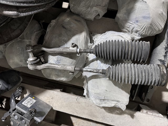 Рулевая тяга 32106871884 BMW