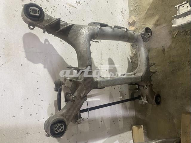 Поперечина задней подвески 33316886057 BMW