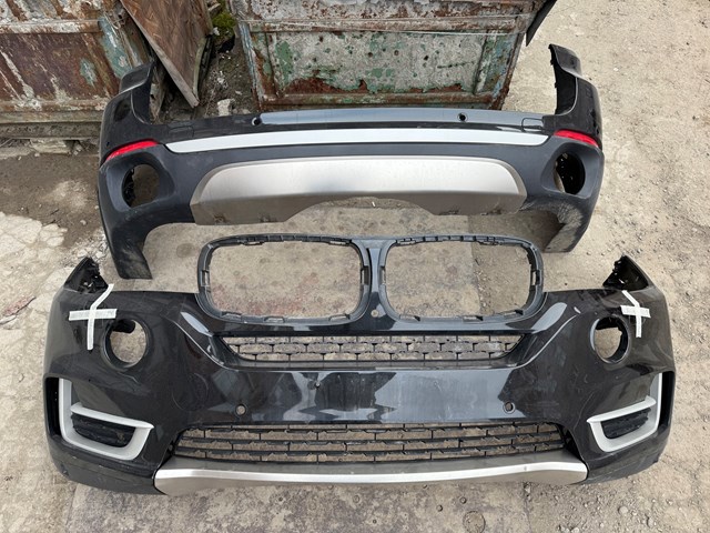 Бампер задний 51127384334 BMW
