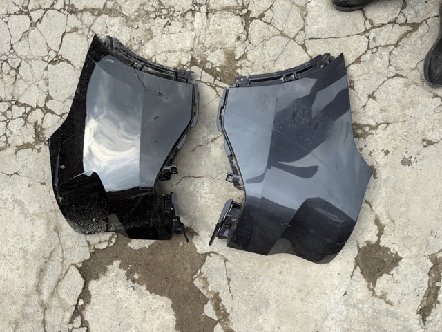 Бампер задний, левая часть 51128498989 BMW