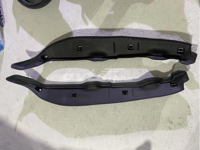 Уплотнитель крыла 51487214653 BMW