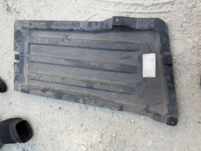 Кожух пола (крышки люков пола) 51757424880 BMW