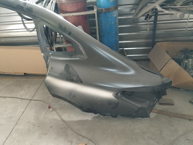 BMW 41219625527 Боковина кузова левая в наличии Черкассы
