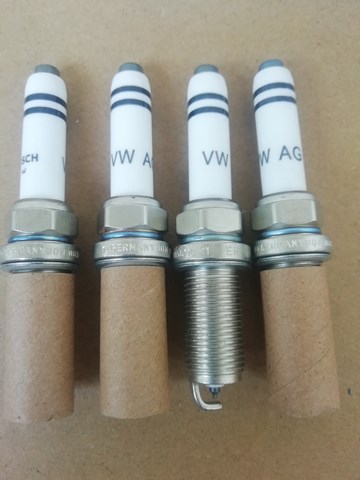 Свеча 06K905611C VAG