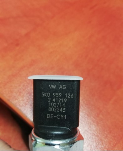 5K0959126 VAG Датчик давления кондиционера купить в Житомир