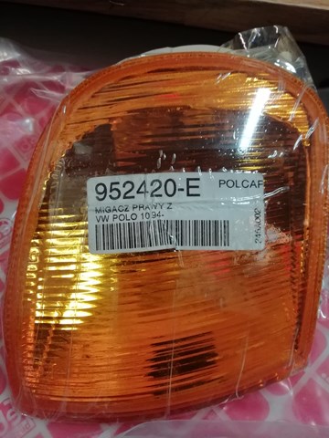 Правый указатель поворота 952420E POLCAR