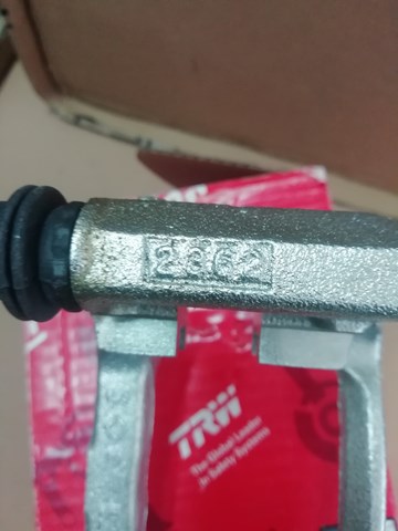 TRW BDA686 Скоба тормозного суппорта заднего в наличии Черновцы