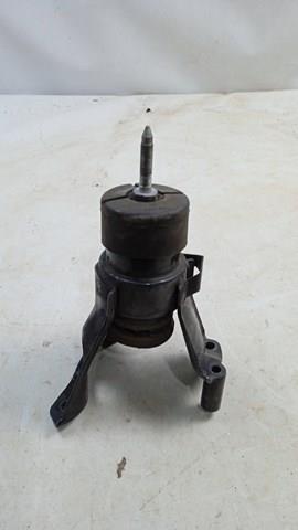 Кронштейн подушки (опоры) двигателя, задней 113203JA0B NISSAN