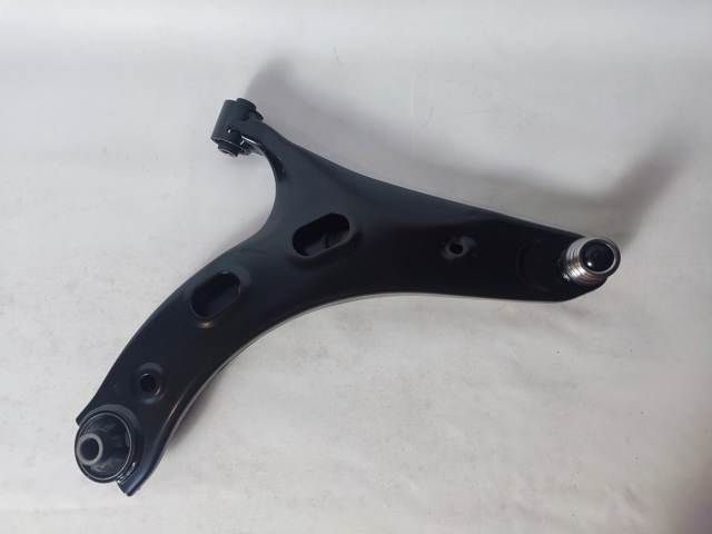 Передний нижний рычаг 20202FL020 MARKET (OEM)