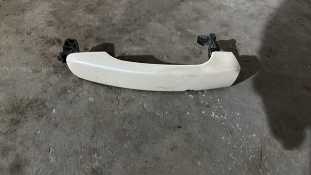 Ручка двери в сборе 22867552 GM