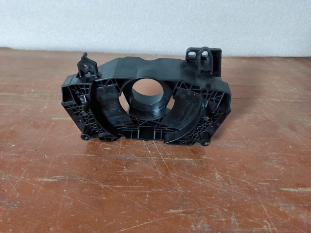 Переключатель подрулевой, центральная часть 35251T5AB02 HONDA