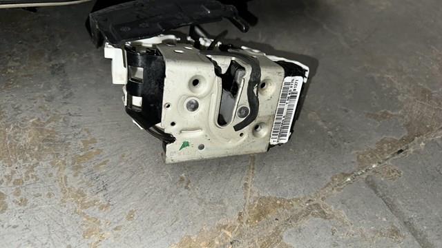 Замок передней пассажирской двери 4589924AG CHRYSLER