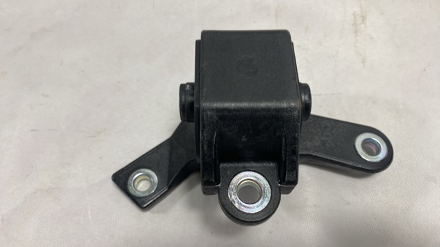 Подушка коробки передач 50850SZAA01 HONDA