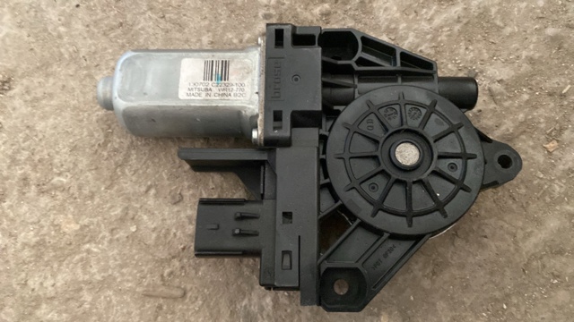 Привод электростеклоподъемника передний 68209825AA CHRYSLER