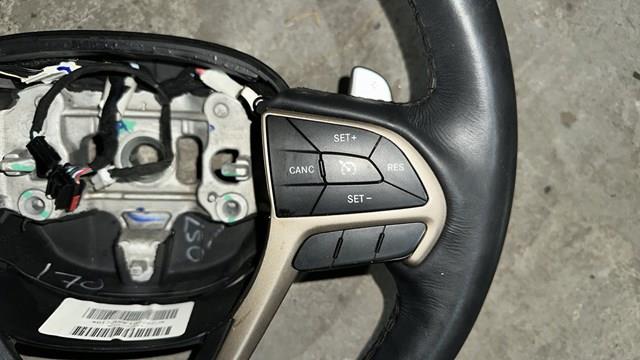 Блок кнопочных переключателей рулевого колеса 68245348AA CHRYSLER